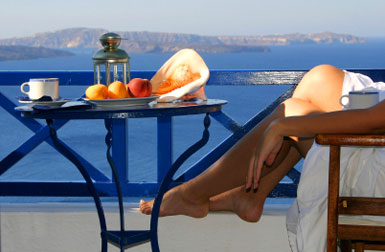 SANTORINI, GREECE: Expressing the Divine Goddess – A Women’s Retreat