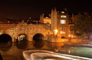 Pulteney Bridge, River Avon, Bath, England